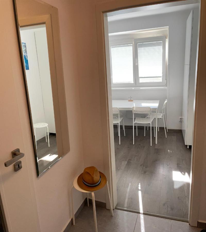 Apartman Galerie - Lipno Nad Vltavou Buitenkant foto